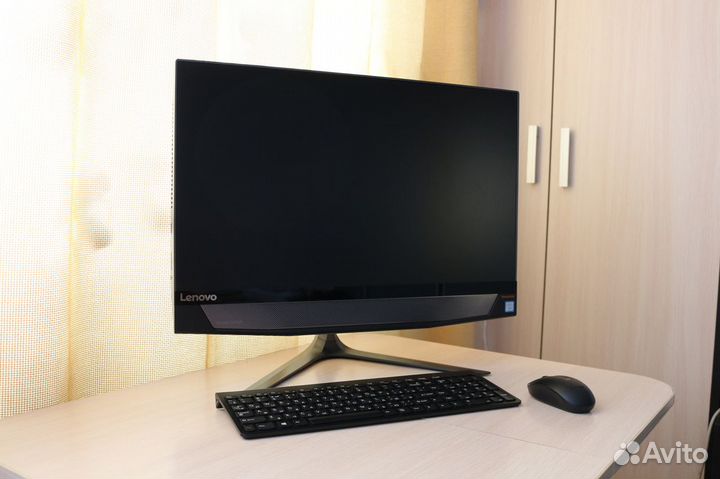 Моноблок Lenovo IdeaCenter 720-24IKB (f0cm003urk)
