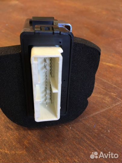 Электронный блок Toyota Crown AWS210 2arfse 2013