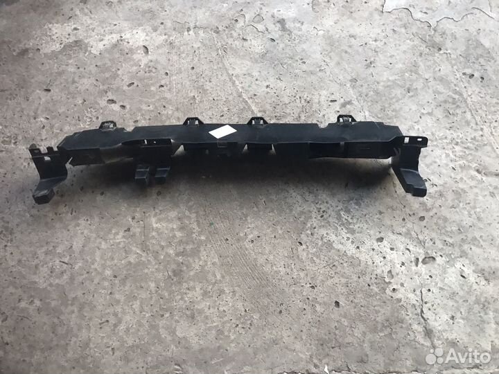 Абсорбер переднего бампера Renault Logan2