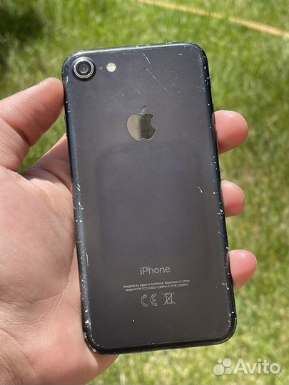 iPhone 7, 32 ГБ