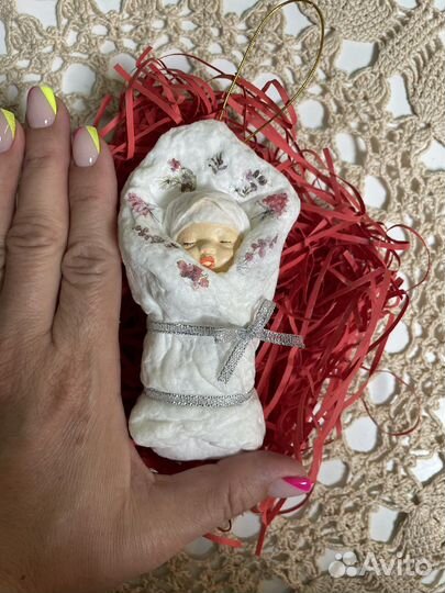 Ватная елочная игрушка Пеленашка