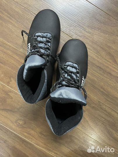 Лыжные ботинки 40 размер