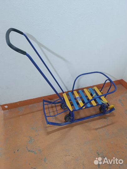 Санки с колесиками