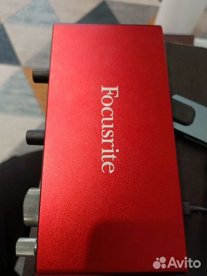 Звуковая карта focusrite scarlett 2i2 3rd gen