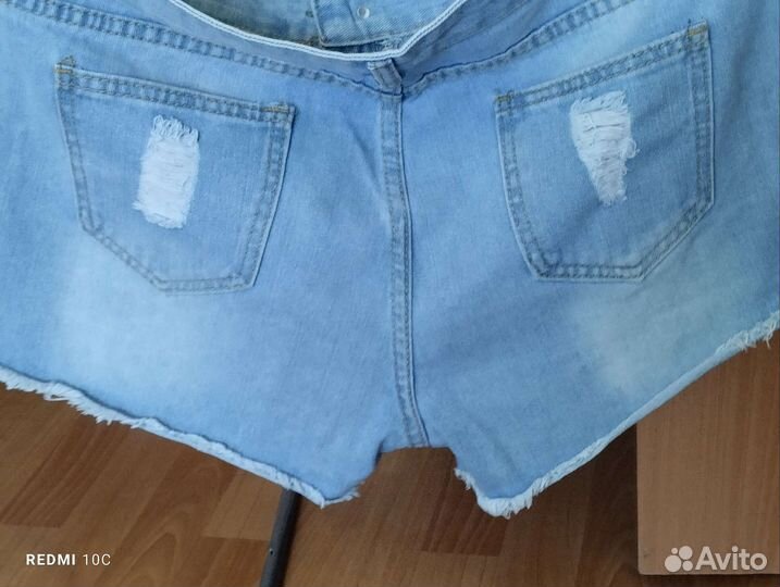 Шорты женские