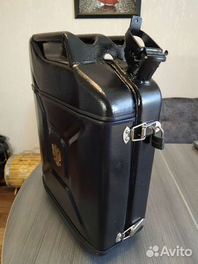 Мини бар из канистры