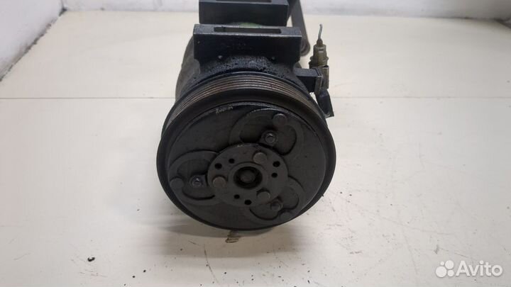 Компрессор кондиционера Volvo C70