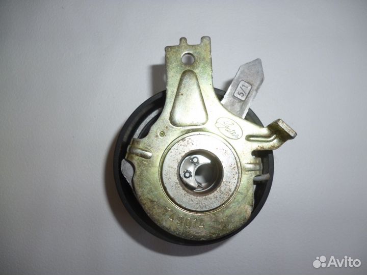 Натяжной ролик ремень грм Gates