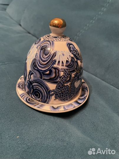 Посуда и приспособления кухонные