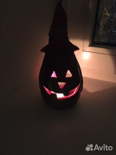 Тыква-подсвечник для Хэллоуин