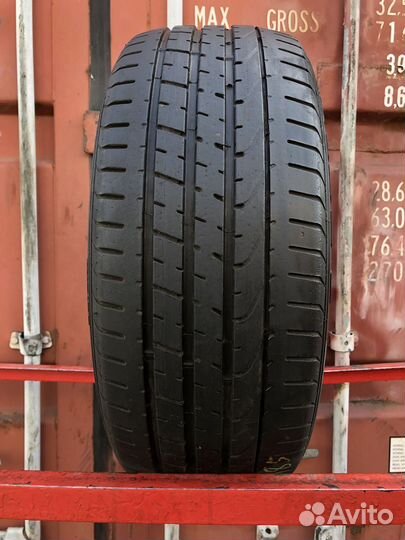 Pirelli P Zero 215/40 R18 85Y