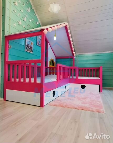 Детская кровать домик