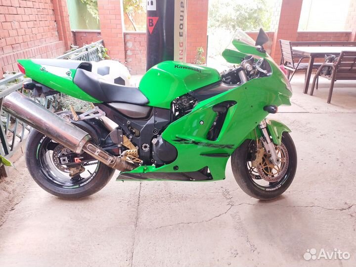 Kawasaki ninja zx 12r