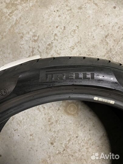 Pirelli P Zero 275/35 R20