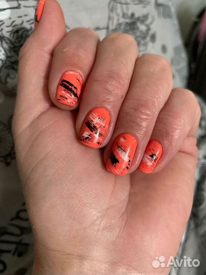 Маникюр
