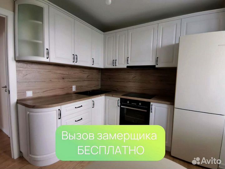 Кухня угловая,белая на заказ