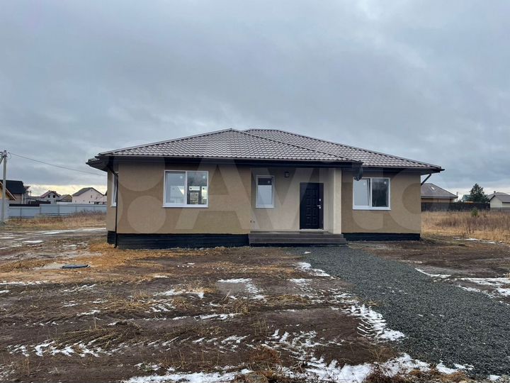 Коттедж 130,7 м² на участке 10 сот.