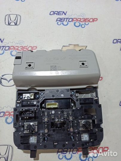 Плафон подсветки салона Kia Ceed 3 2018-2021