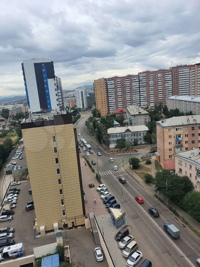 3-к. квартира, 80 м², 13/18 эт.