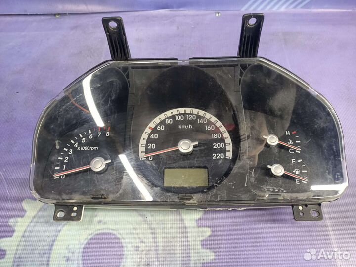 Панель/щиток приборов Kia Sportage 2