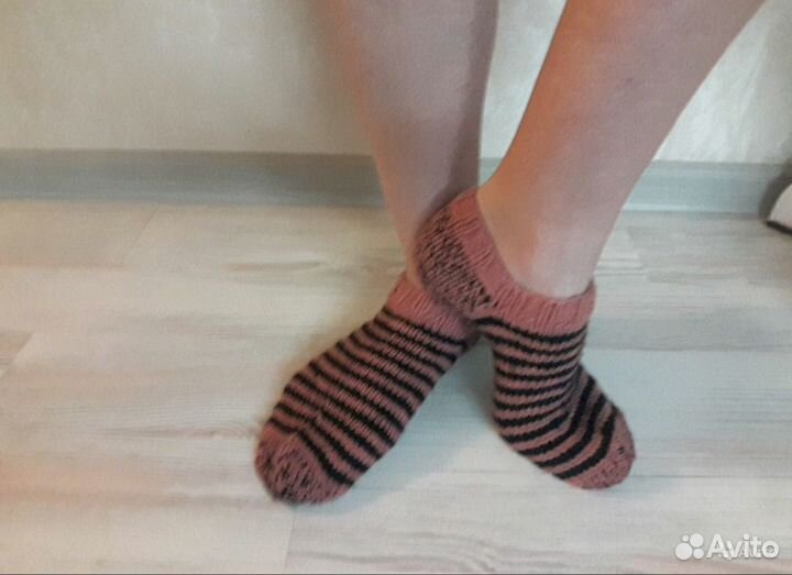 Носки. Следки. Домашние тапочки