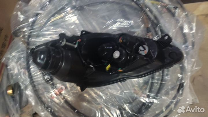 Фара передняя левая Brilliance M2