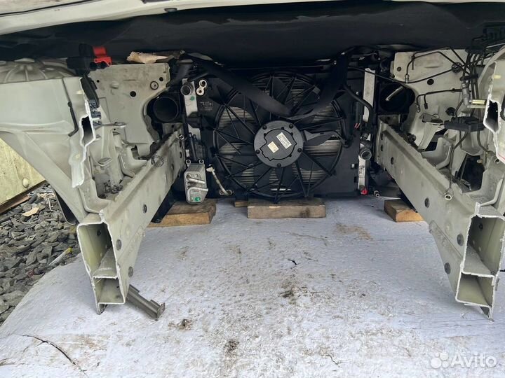 Кассета радиаторов в сборе на BMW 6-Series, E63