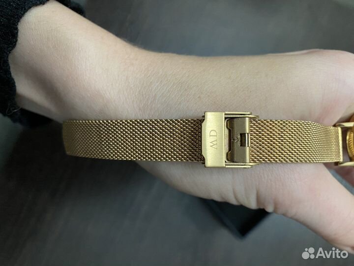 Часы daniel wellington новые