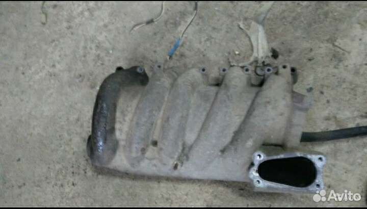 Коллектор впускной Ауди 100 С3
