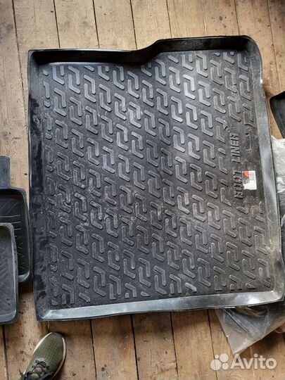 Автомобильные коврики