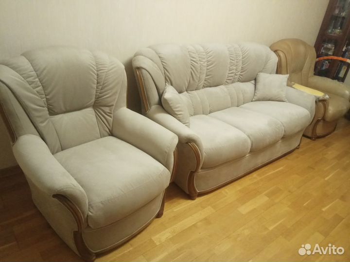 Перетяжка и ремонт мягкой мебели