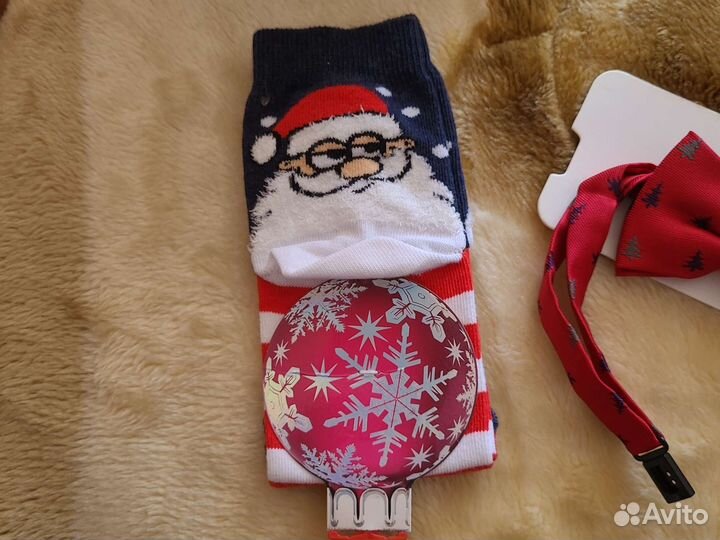 Бабочка и носочки на мальчика