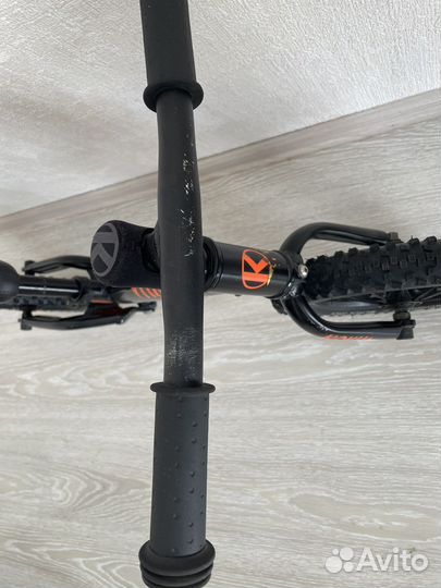 Беговел kokua jumper