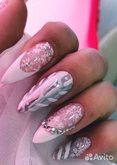 Маникюр, педикюр