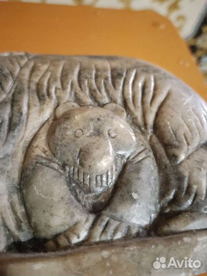 Статуэтка медведица с медвежонком