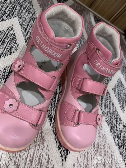 Босоножки для девочки