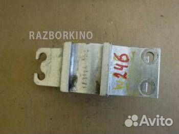 Рычаг передний левый