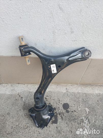 Передний рычаг Honda Accord 9