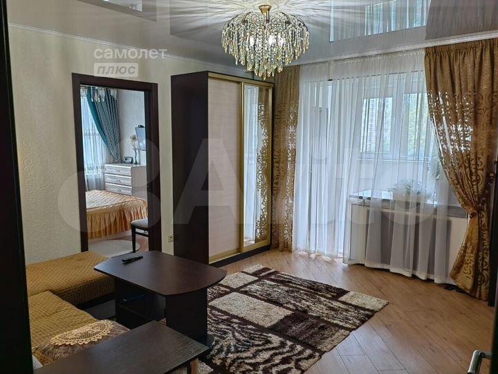 3-к. квартира, 80 м², 4/9 эт.