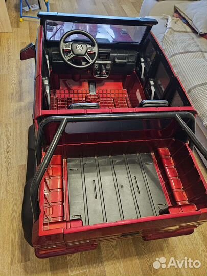 Двухместный Электромобиль Mercedes-Benz 