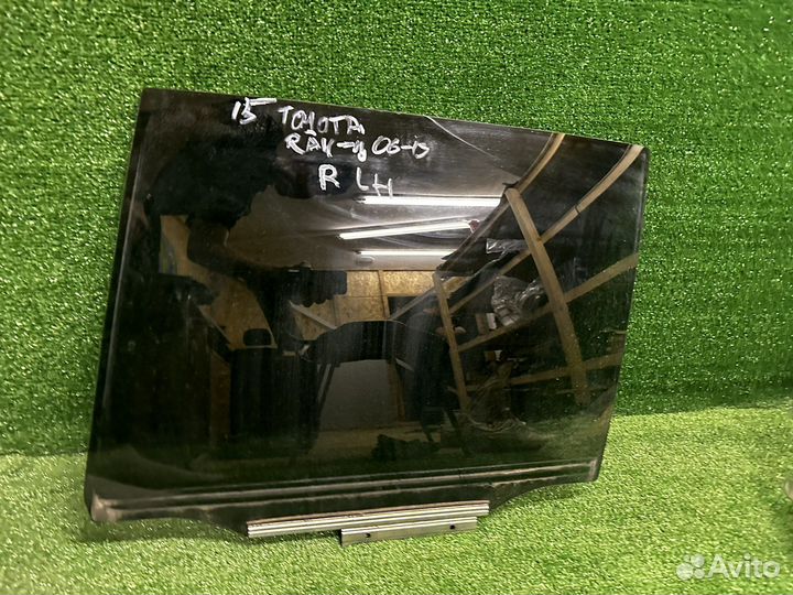 Стекло Заднее Левое Toyota RAV-4 (2006-2013)