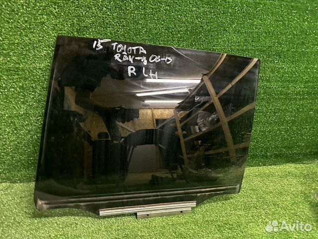 Стекло Заднее Левое Toyota RAV-4 (2006-2013)