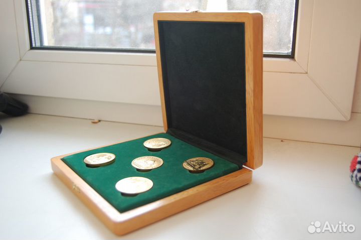 Набор медалей 