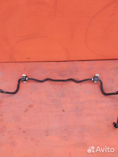 Стабилизатор передний Subaru Impreza Sports GT2