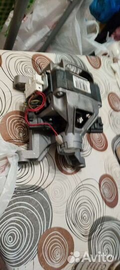 Двигататель стиральной машины