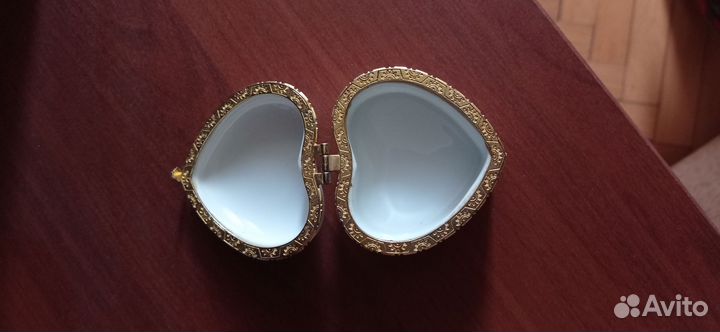 Шкатулка для украшений