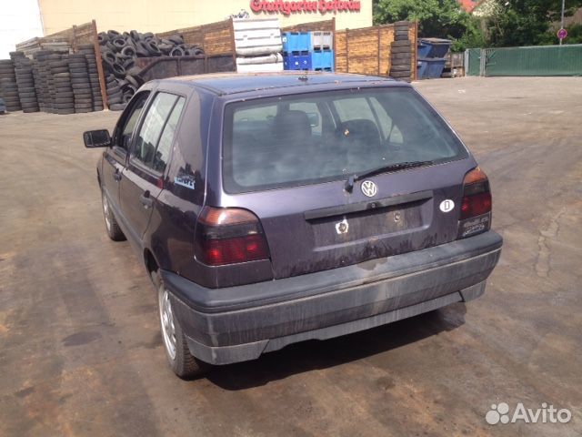 Разбор на запчасти Volkswagen Golf 3