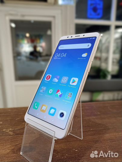 Xiaomi Redmi 5, 2/16 ГБ