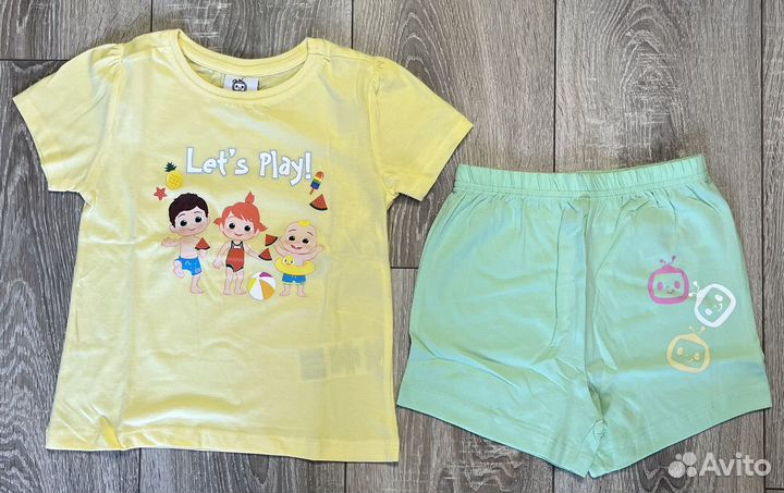 Костюмчики на девочку