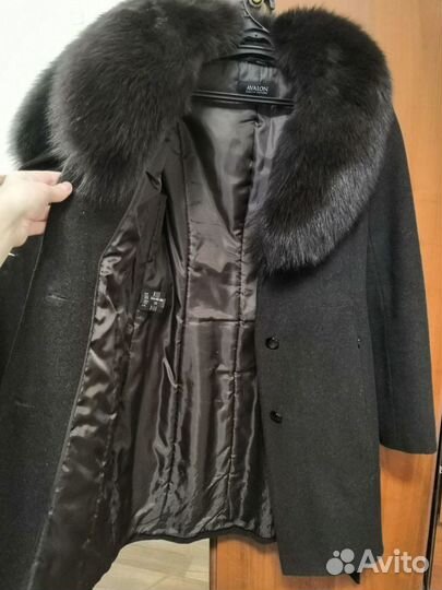 Пальто женское зимнее шерстяное 44